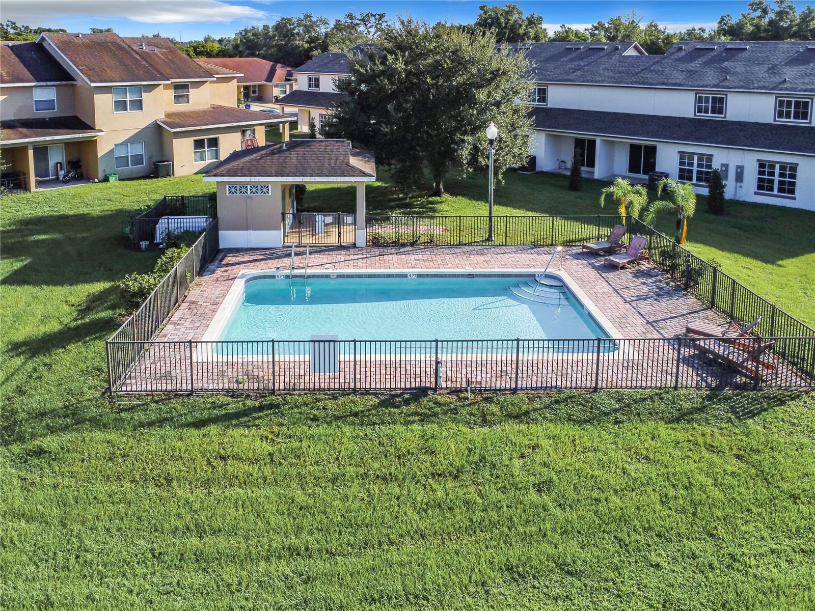 1742 Barton Towne Cir Property Photo 69