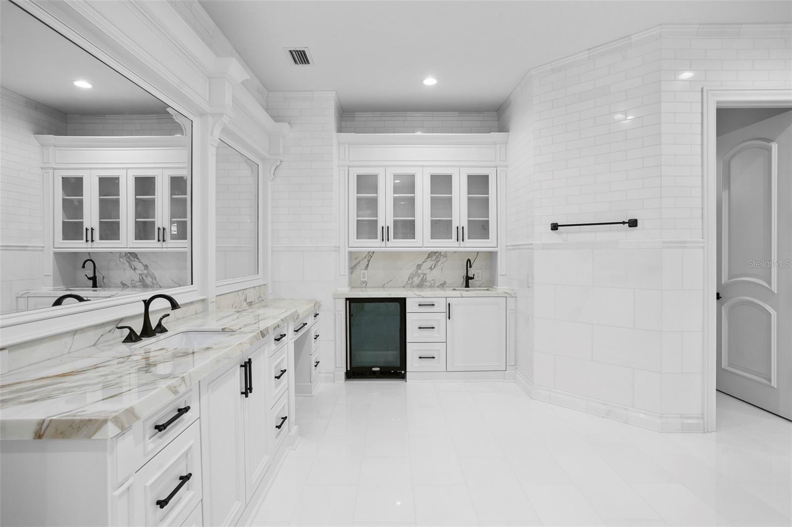 9832 Laurel Valley Dr Property Photo 30