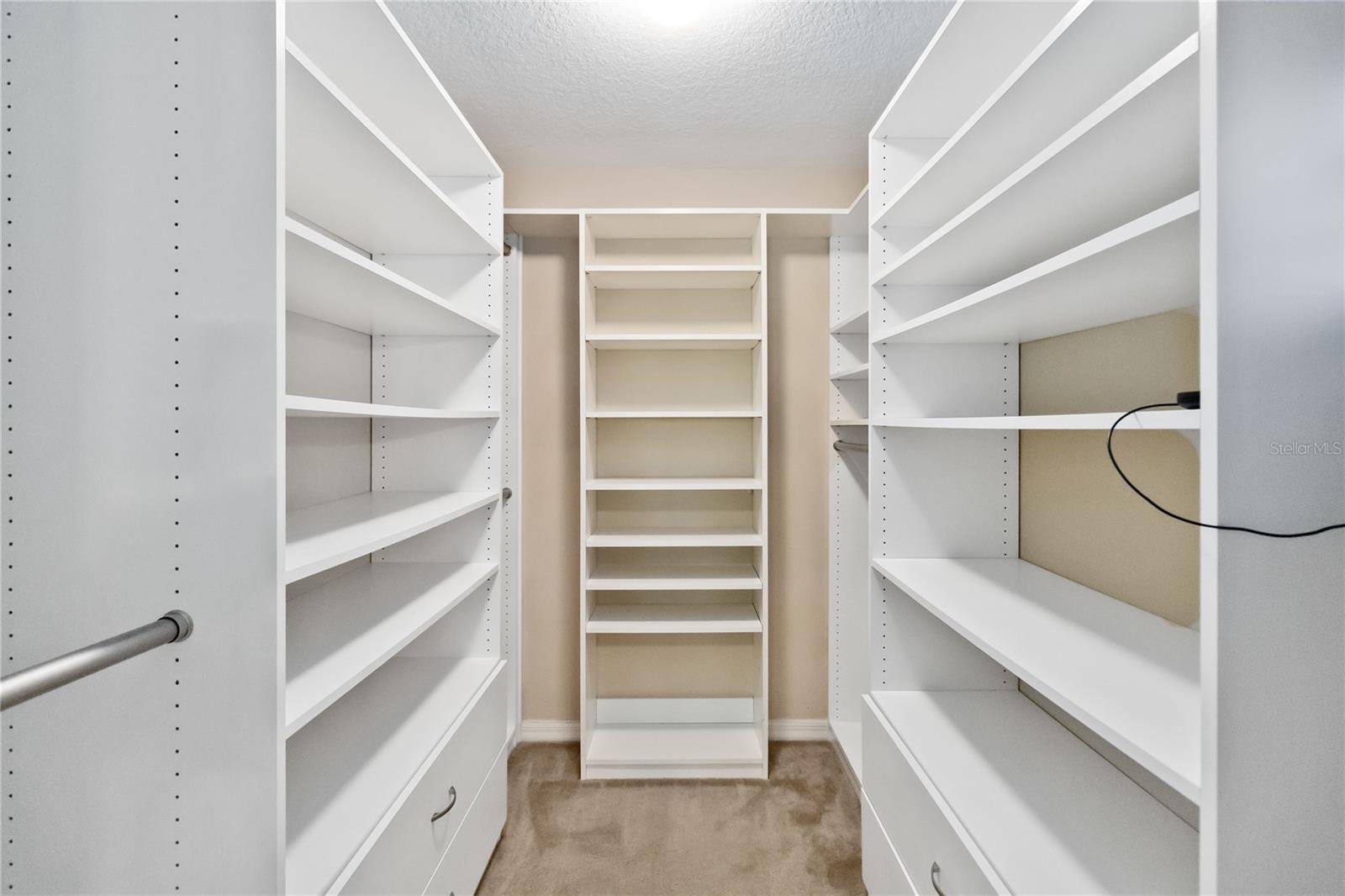 1130 Wycliffe Way Property Photo 24