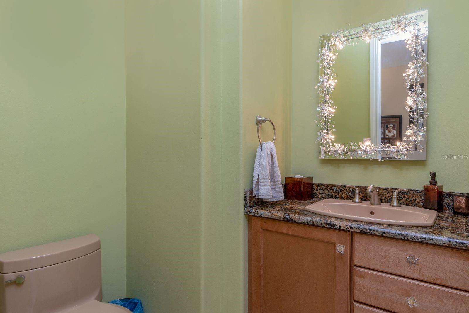 37471 Washington Loop Rd Property Photo 27