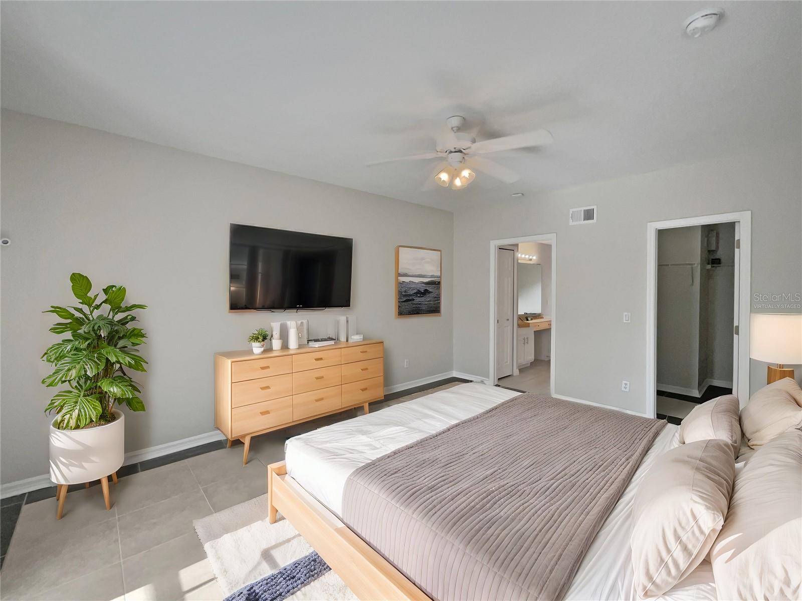 340 Troon Cir Property Photo 4