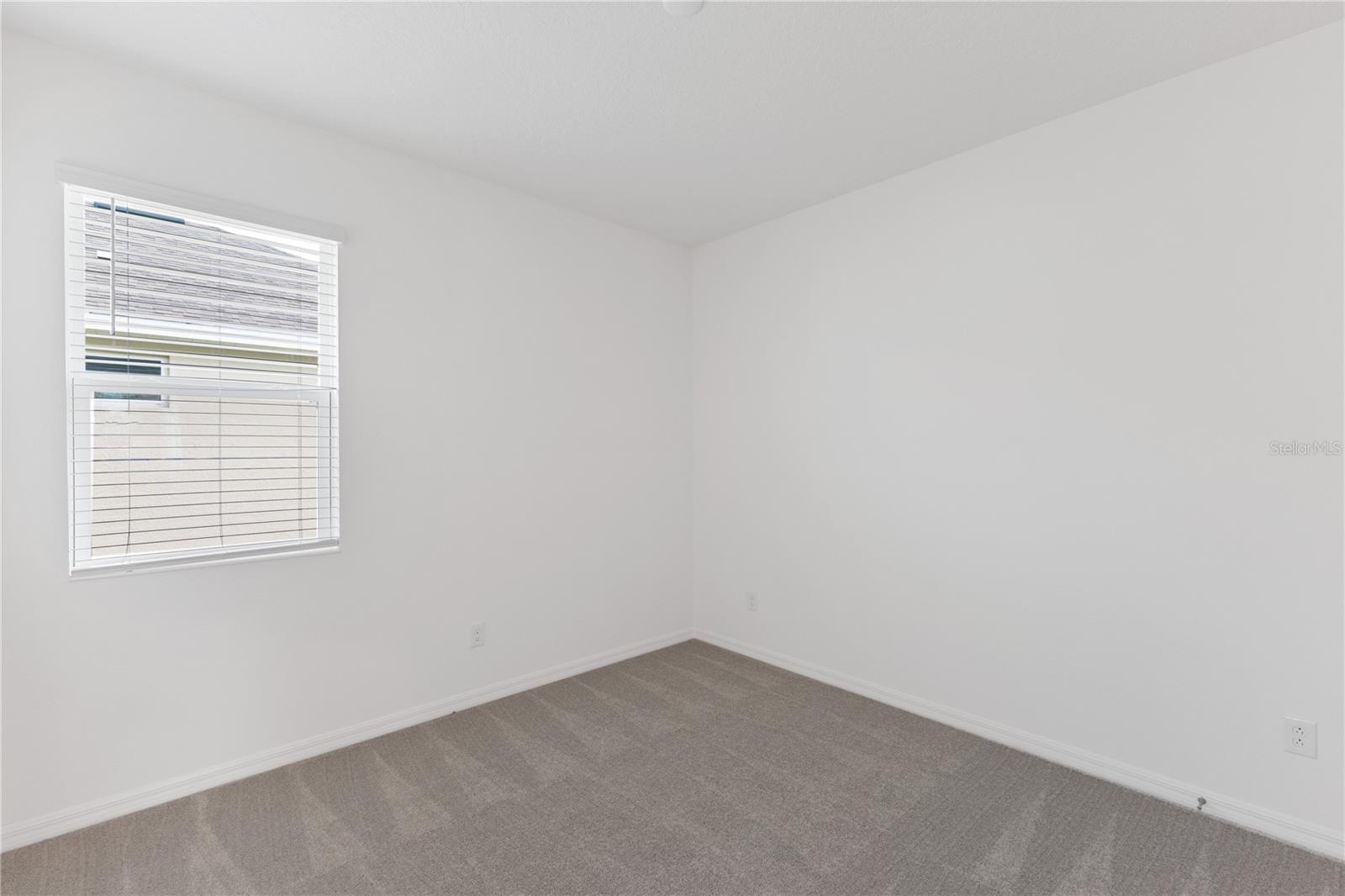 3039 Suraj Cir Property Photo 16