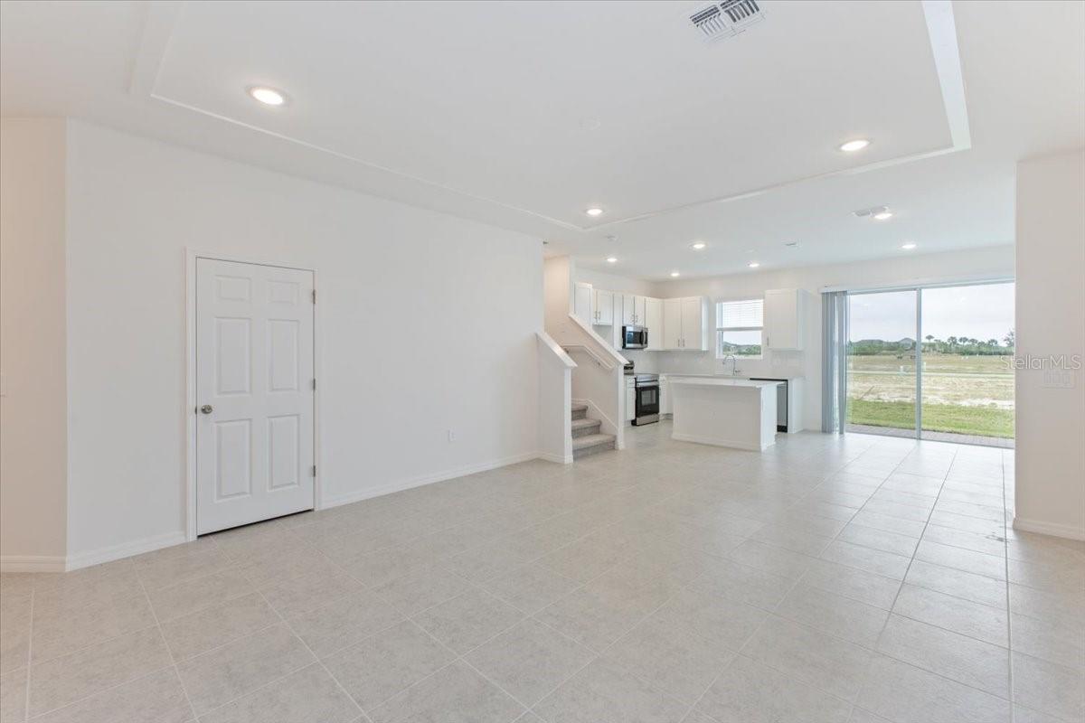 17339 Peregrine Way Property Photo 5