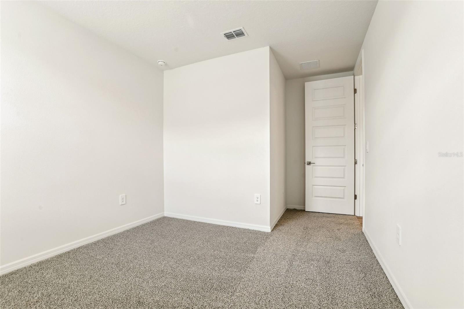 2012 Rosewood Dr Property Photo 35
