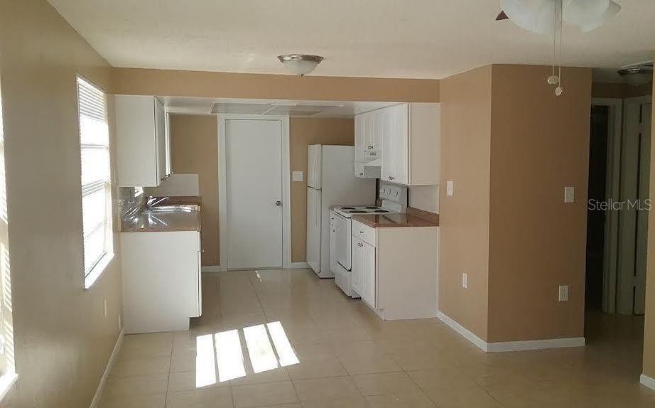 1511 Swordbill Dr Property Photo 4