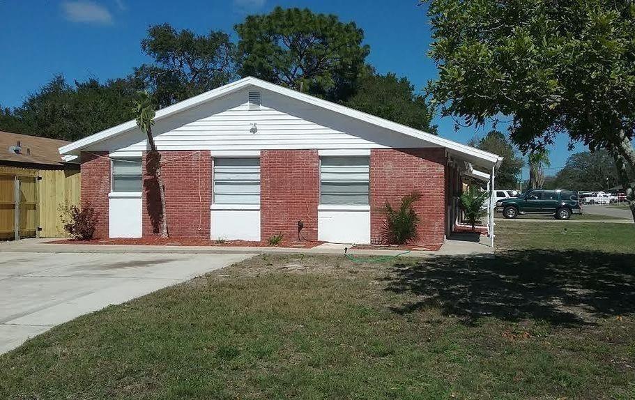 1511 Swordbill Dr Property Photo 7