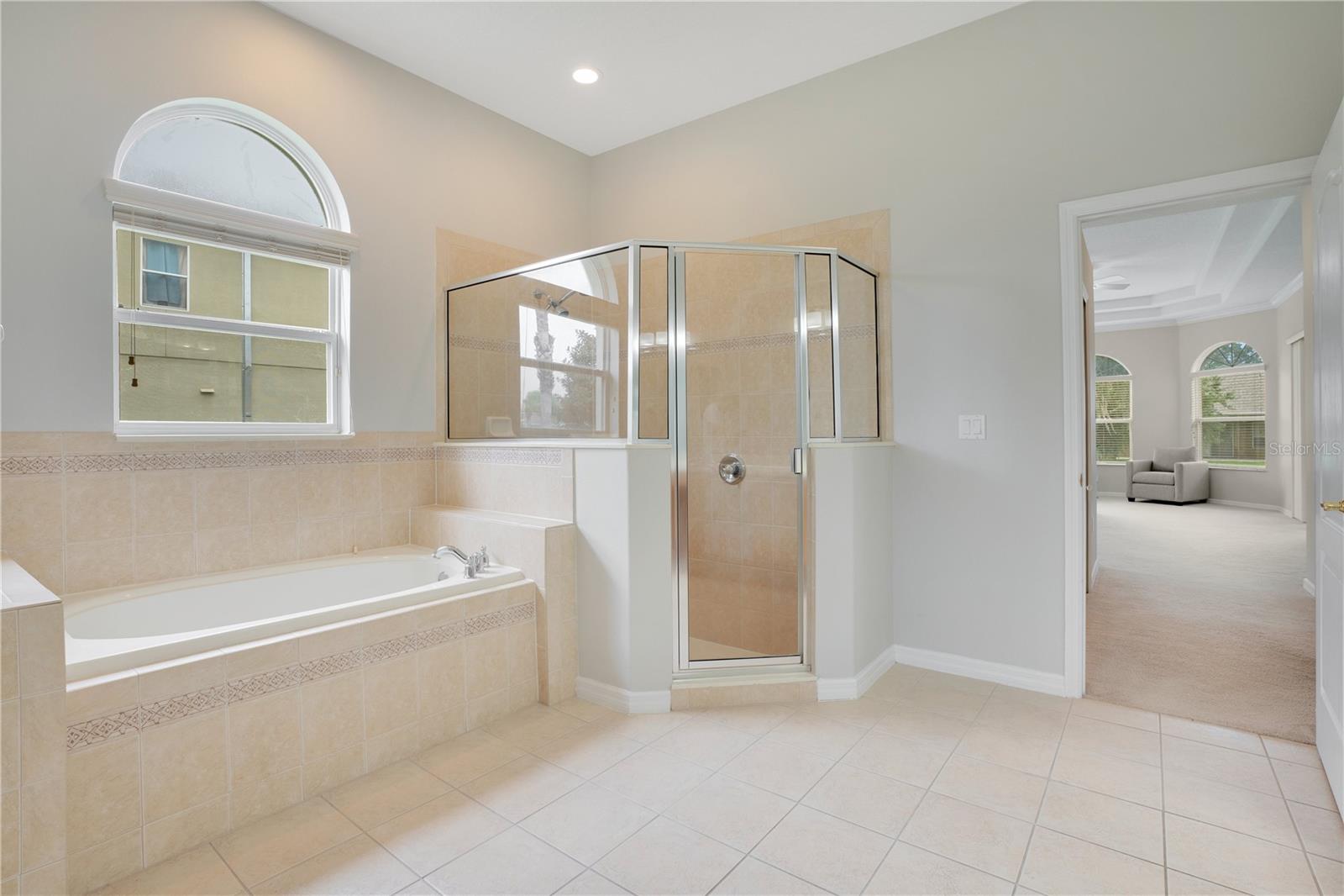 4833 Lakes Edge Ln Property Photo 10