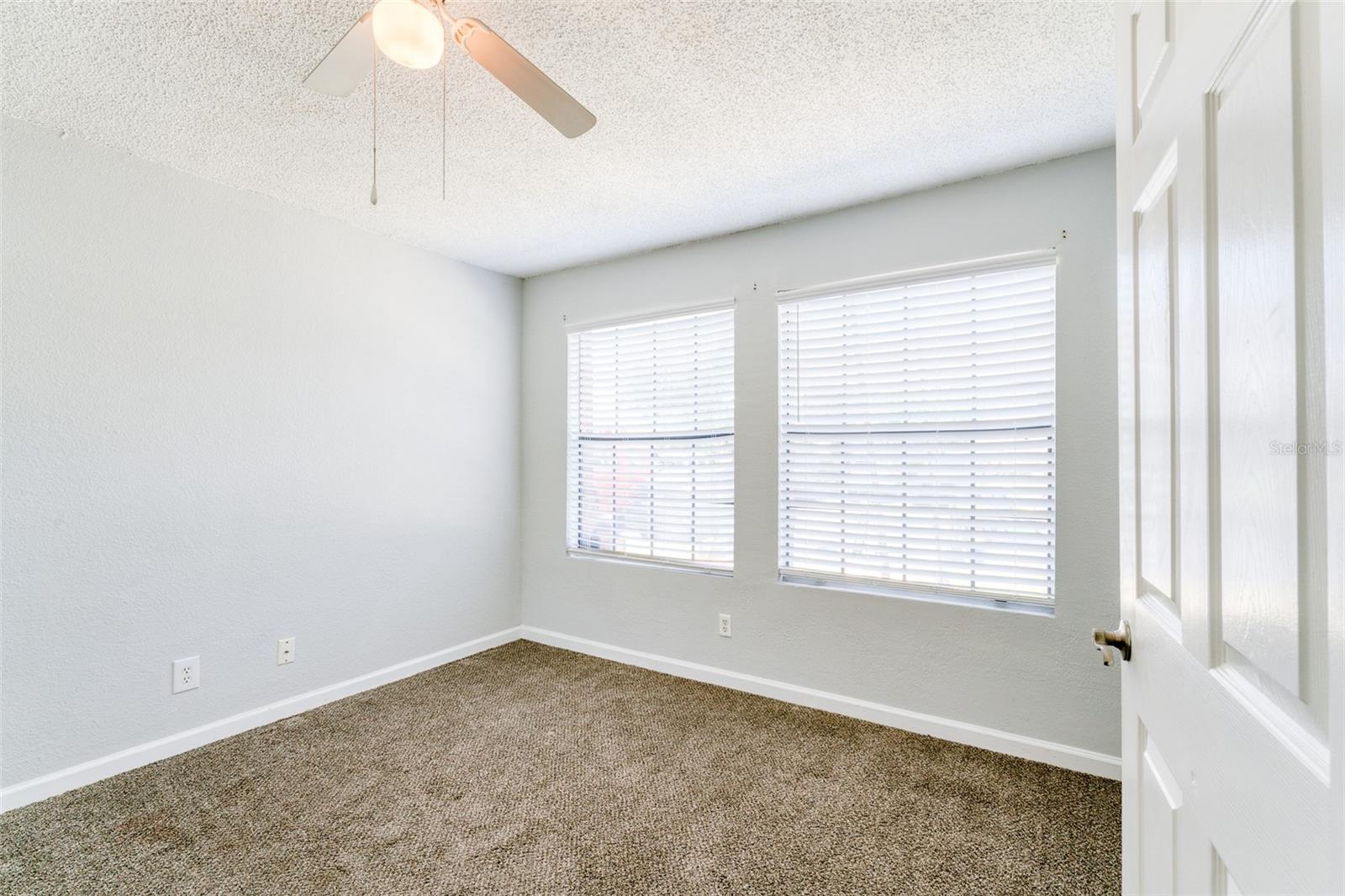 320 Black Oak Ct #107 Property Photo 17