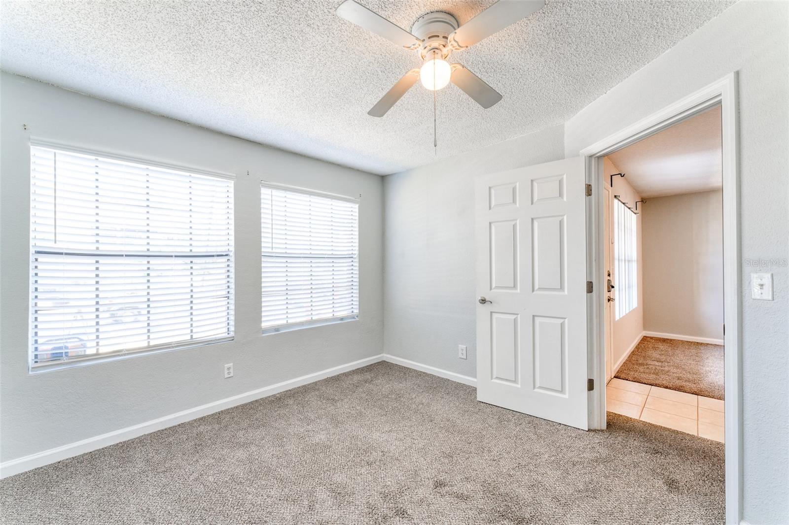 320 Black Oak Ct #107 Property Photo 18