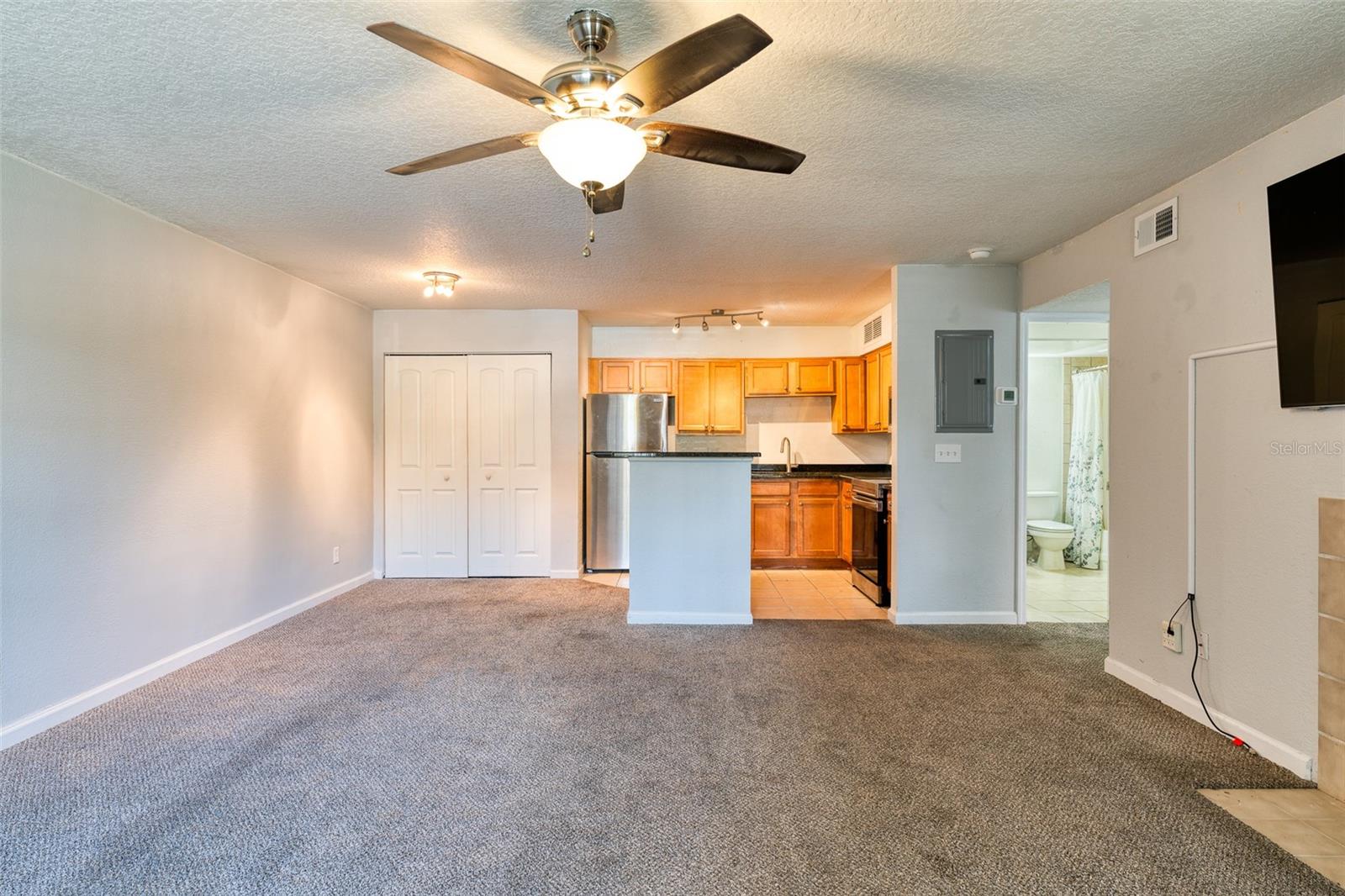 320 Black Oak Ct #107 Property Photo 20