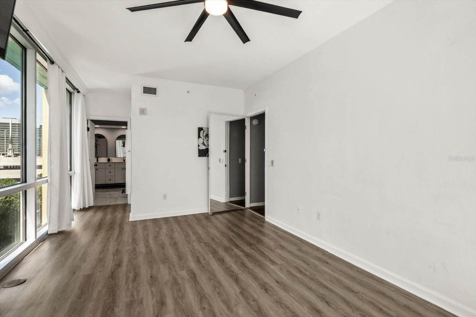 322 E Central Blvd #710 Property Photo 22