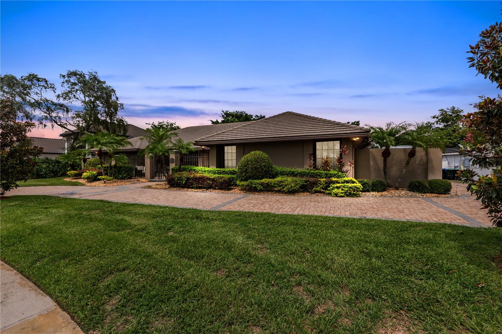 9227 Cypress Cove Dr Property Photo 1