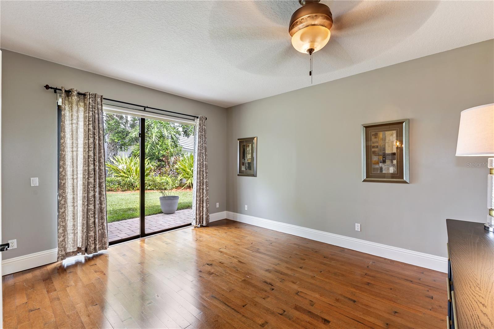 9227 Cypress Cove Dr Property Photo 22