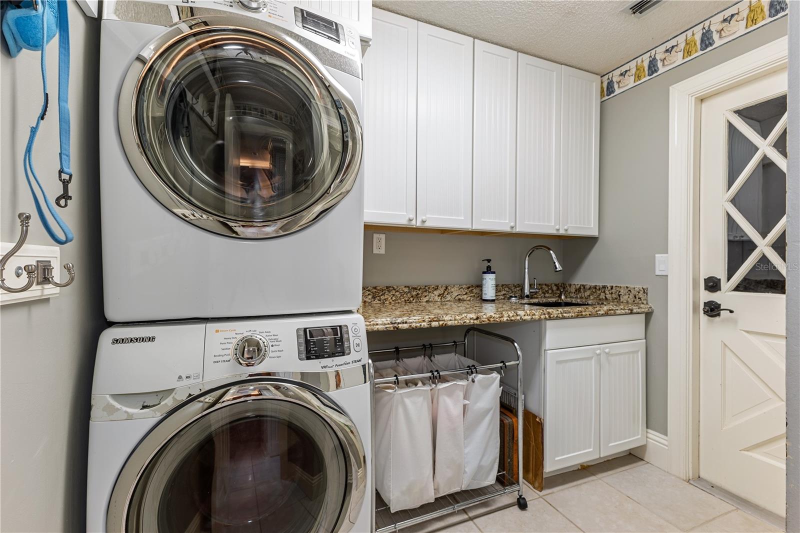 9227 Cypress Cove Dr Property Photo 41