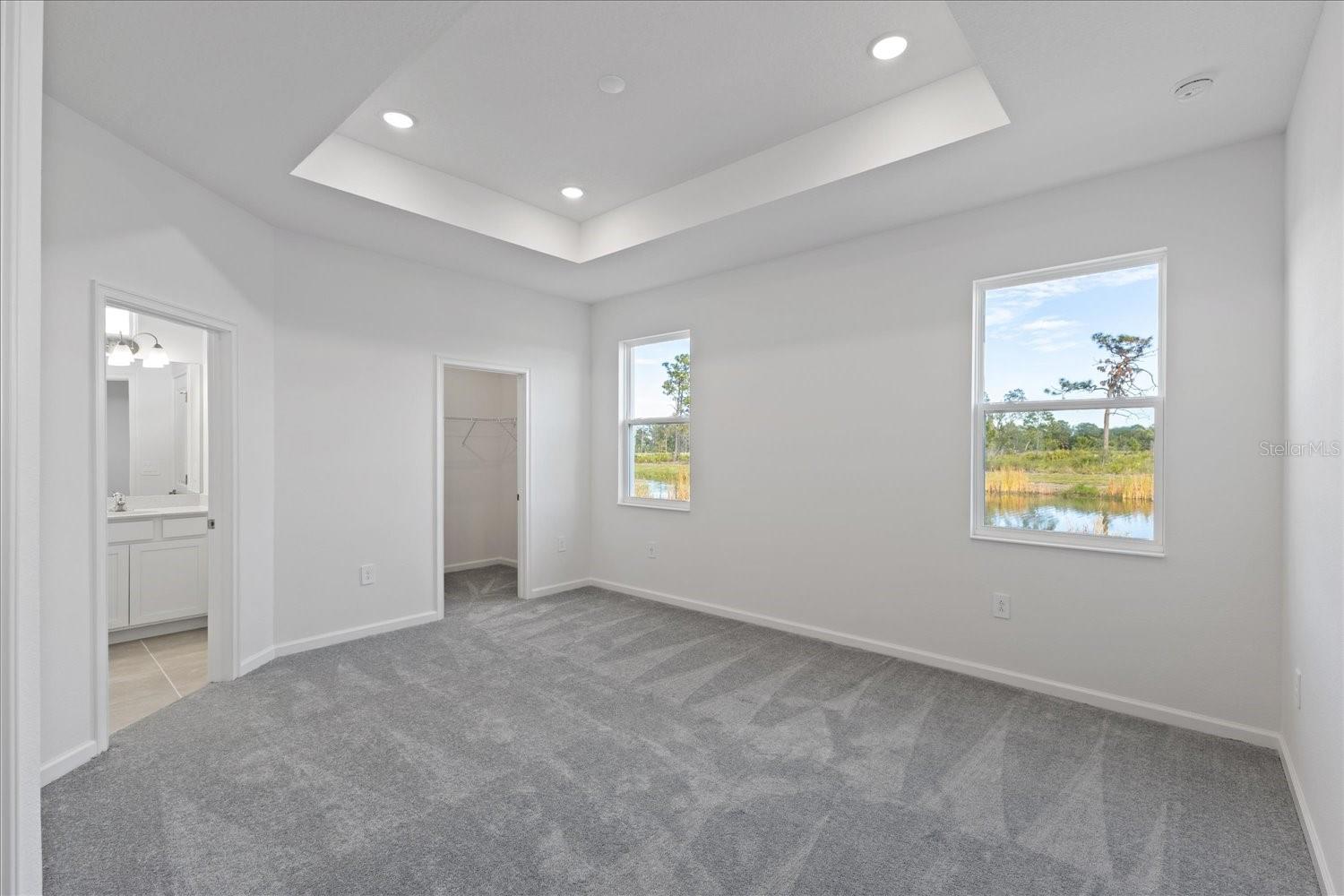 9572 Vibrant Lane Property Photo 7