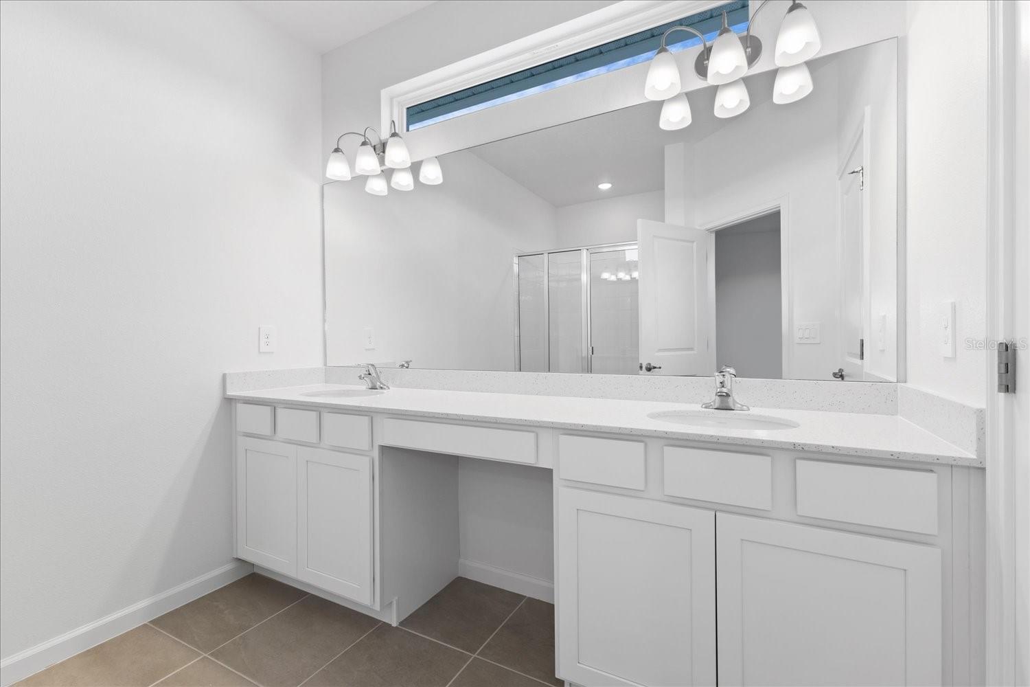 9572 Vibrant Lane Property Photo 9