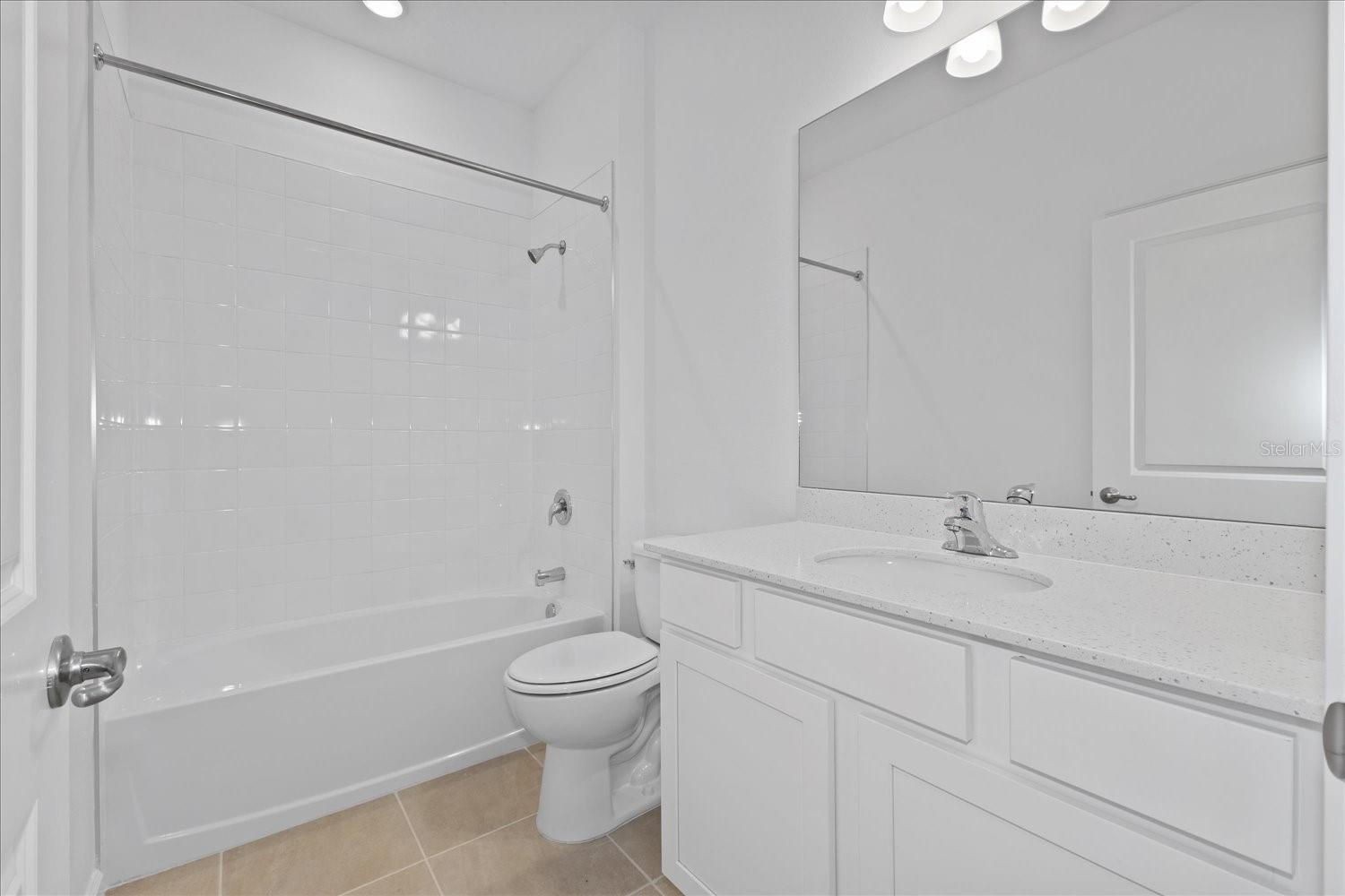 9572 Vibrant Lane Property Photo 12