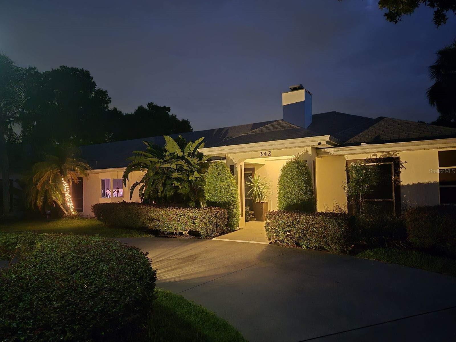 342 Maple Dr Property Photo 4