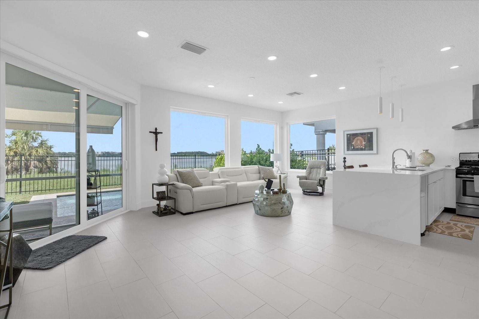 8629 Saint Marino Blvd Property Photo 25