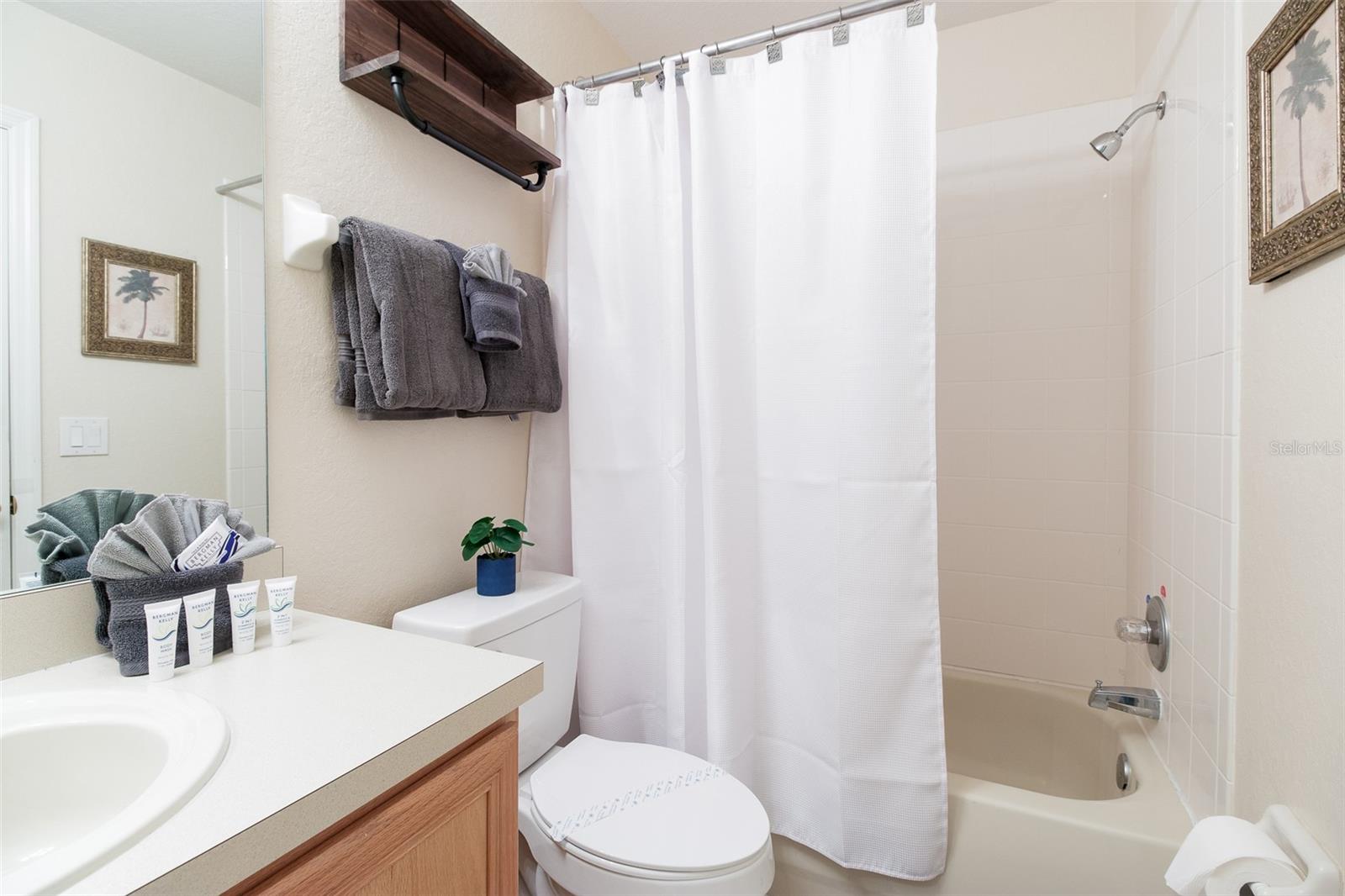 244 Capri Dr Property Photo 17