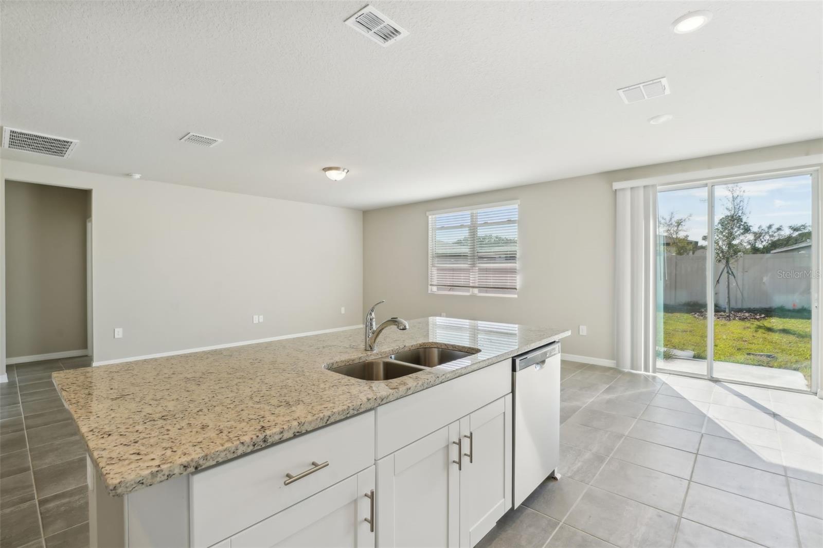 1713 Forest Run Ln Property Photo 13
