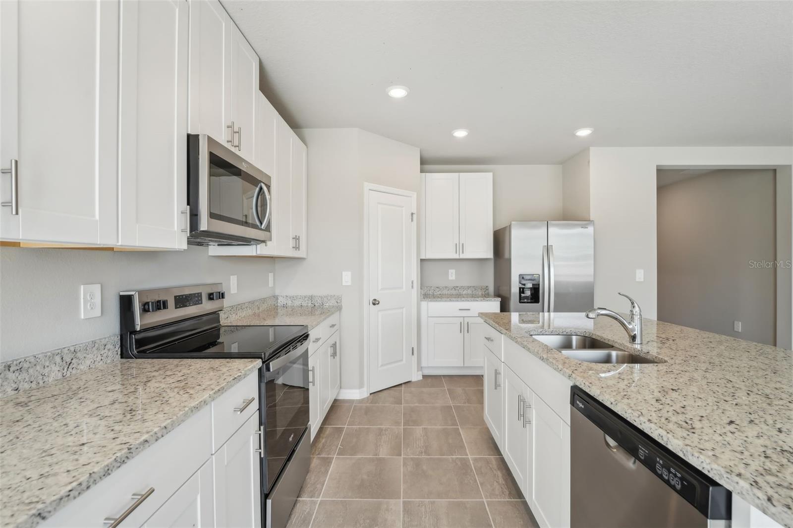 1713 Forest Run Ln Property Photo 15