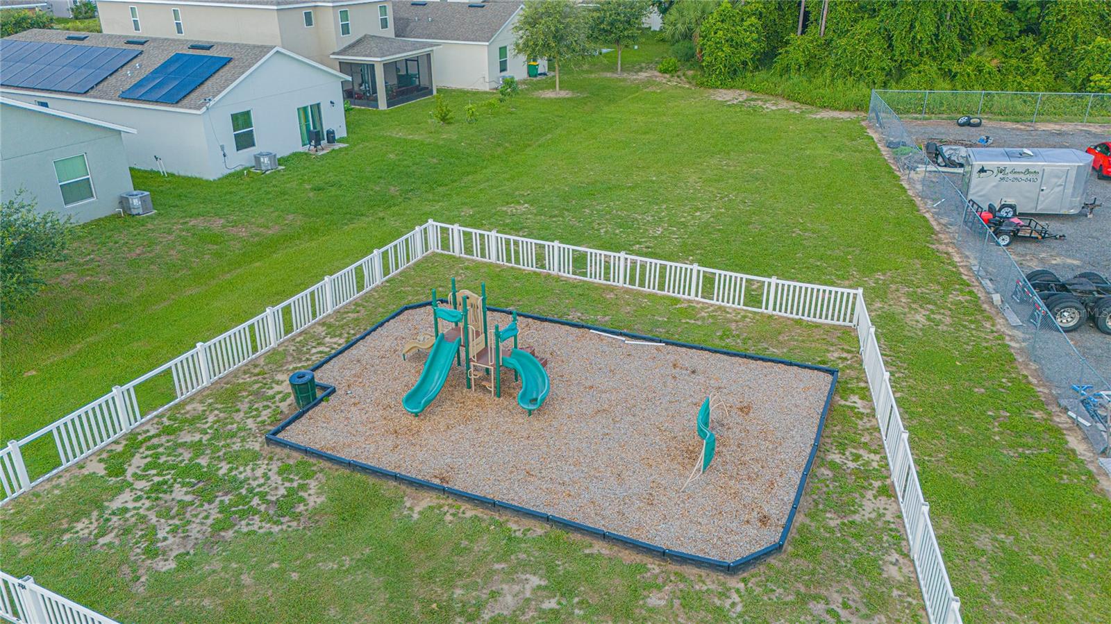 1146 Atlantic Ave Property Photo 6