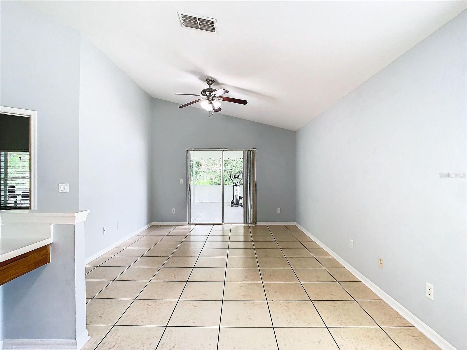428 Short Pine Cir Property Photo 19