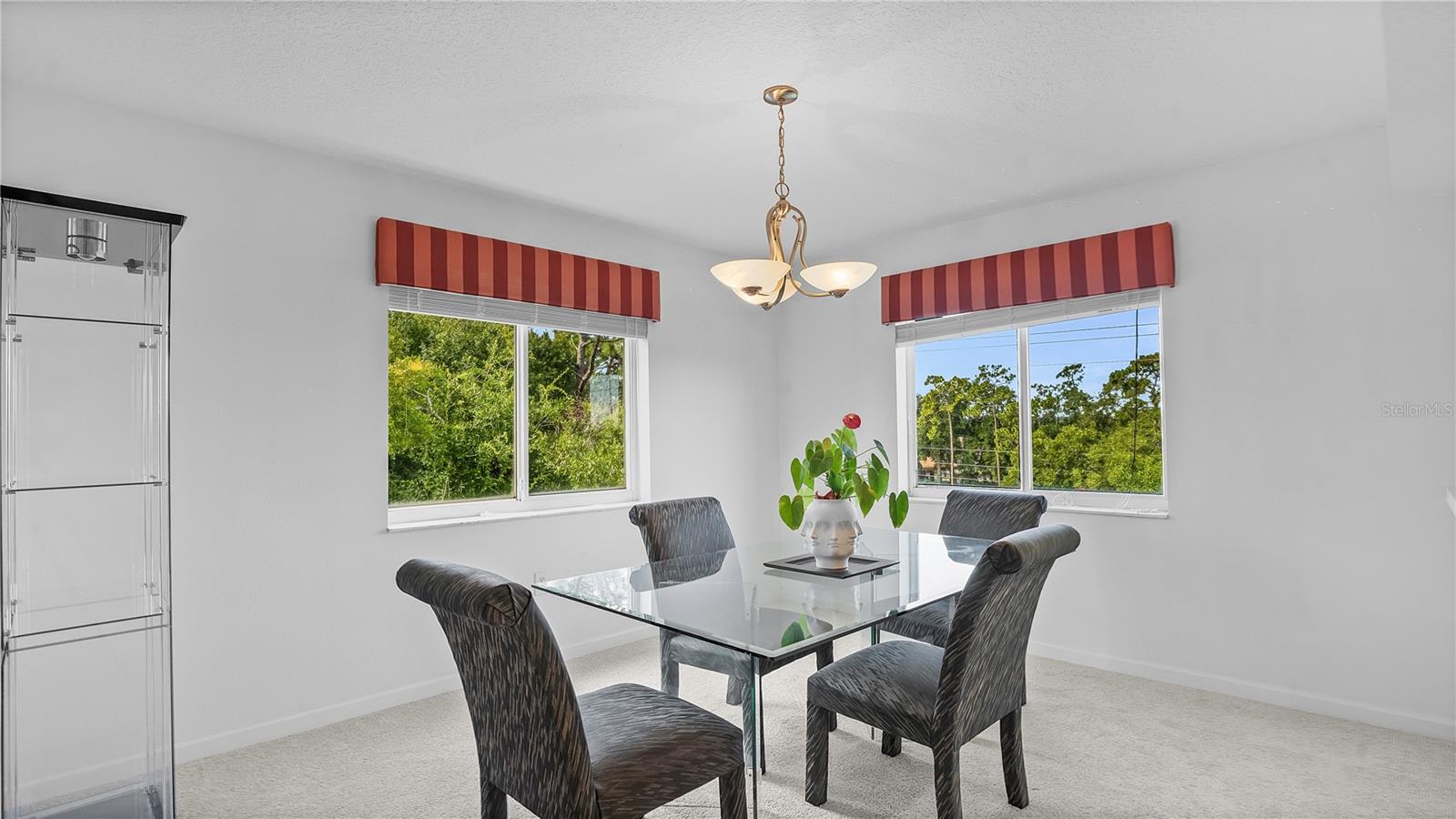 1150 Carmel Cir #408 Property Photo 10