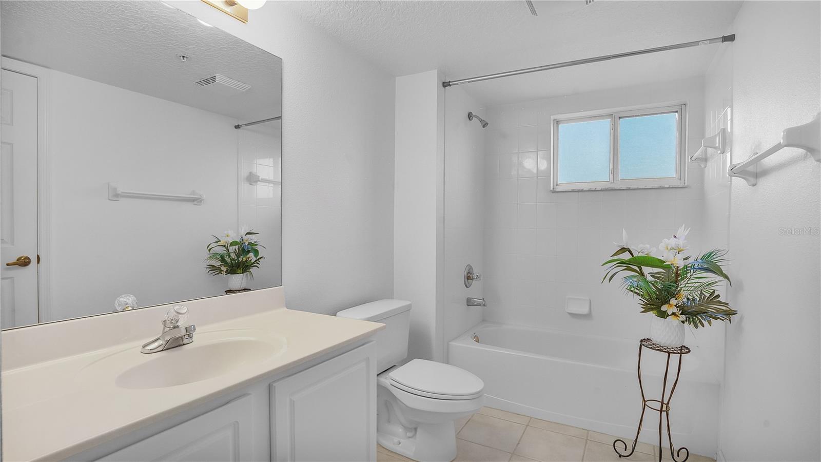 1150 Carmel Cir #408 Property Photo 18