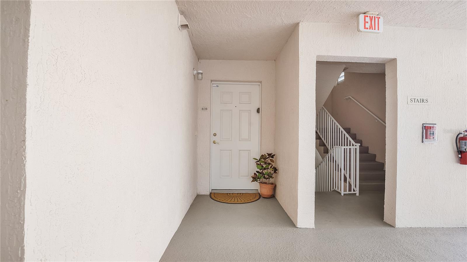 1150 Carmel Cir #408 Property Photo 22