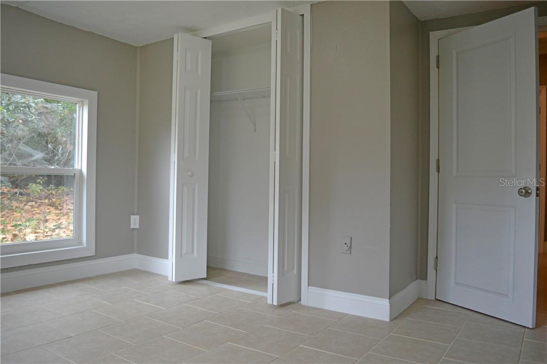 647 S Delaware Ave Property Photo 10