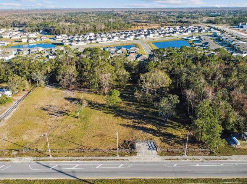 6020 Us Highway 17 92 N Property Photo 4