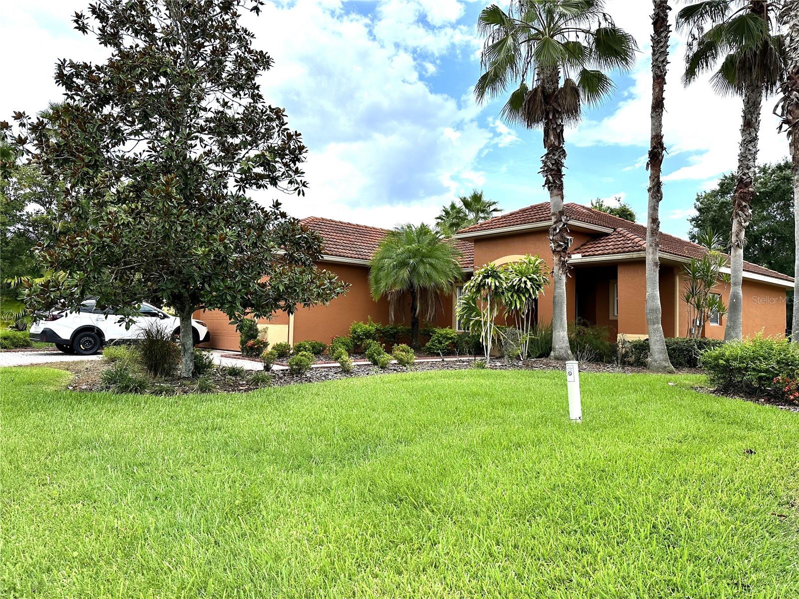 681 Coronado Dr Property Photo 3