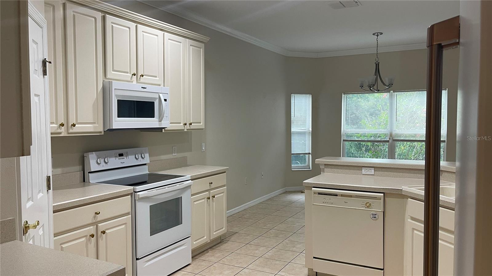 681 Coronado Dr Property Photo 15