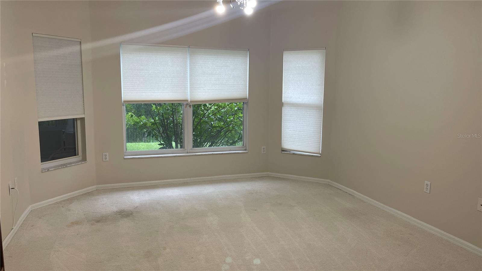 681 Coronado Dr Property Photo 18