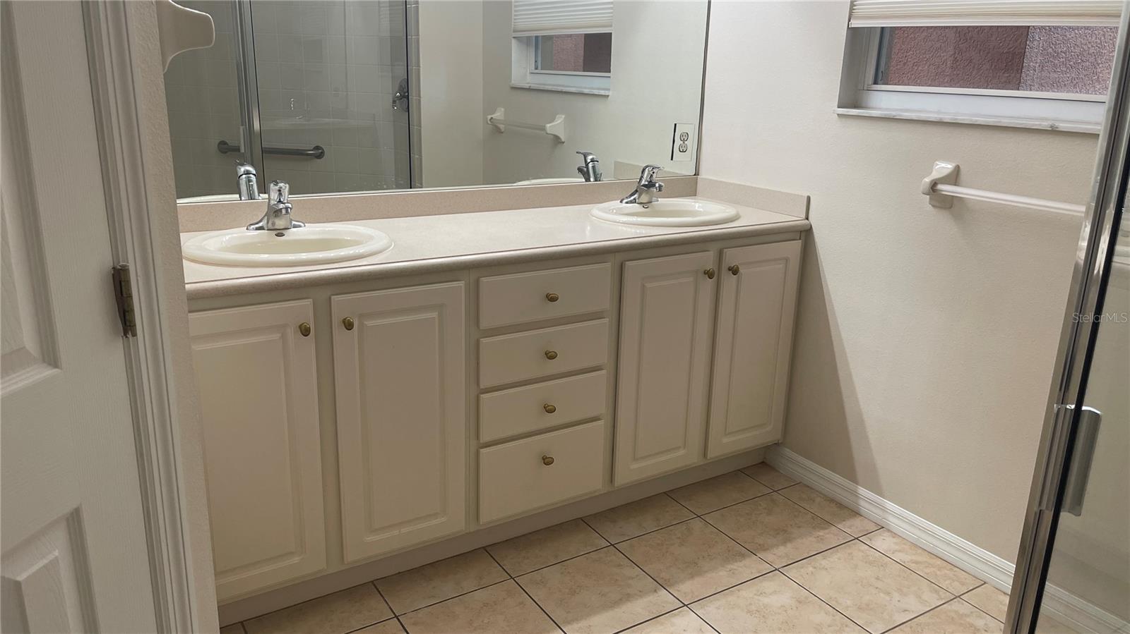 681 Coronado Dr Property Photo 21