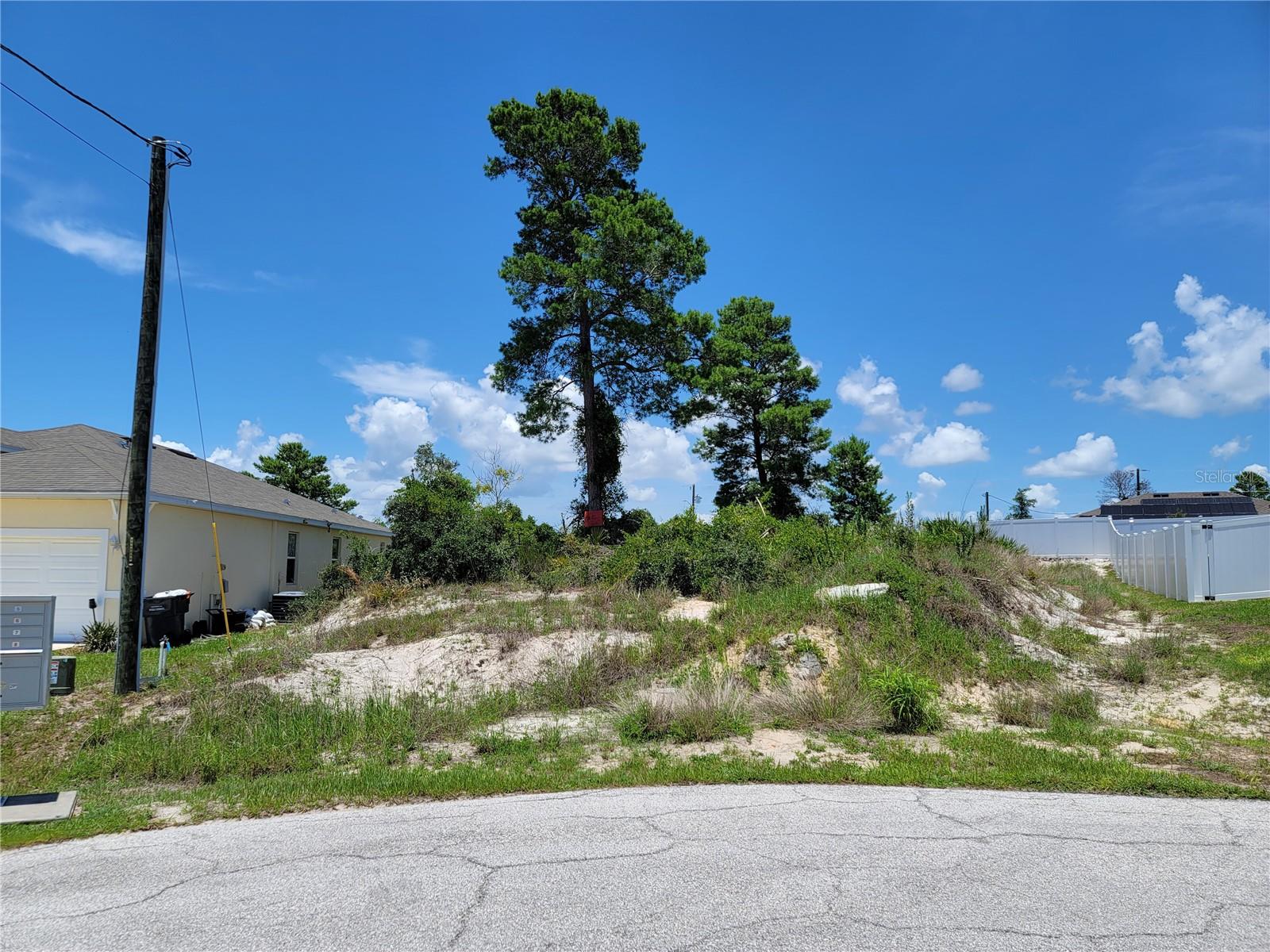 10 SWEET PEA CIR Property Photo 1