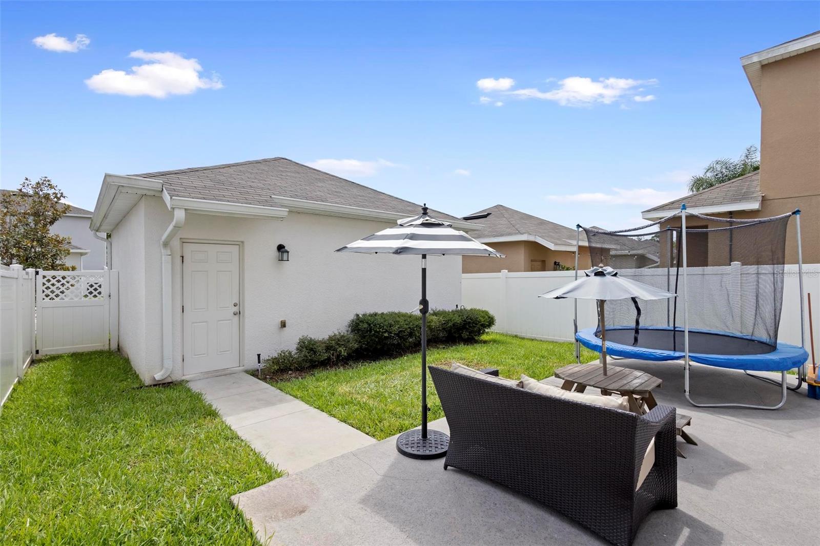 11109 Folklore St Property Photo 32