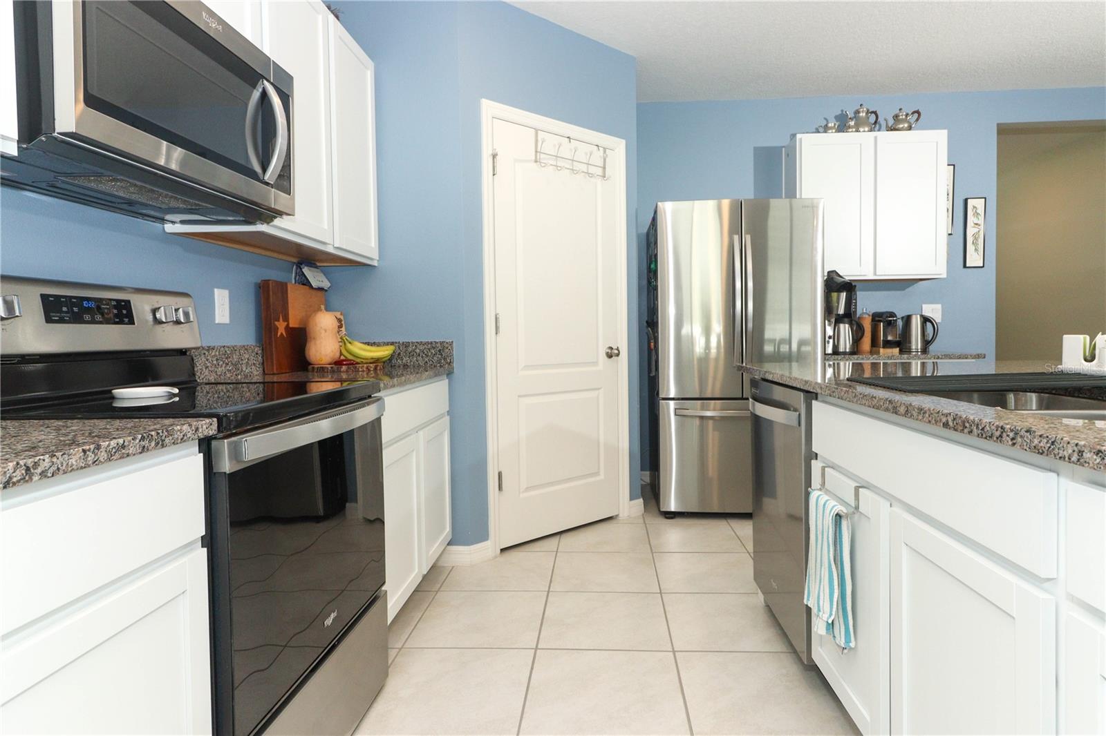 1186 August Sky Dr Property Photo 8