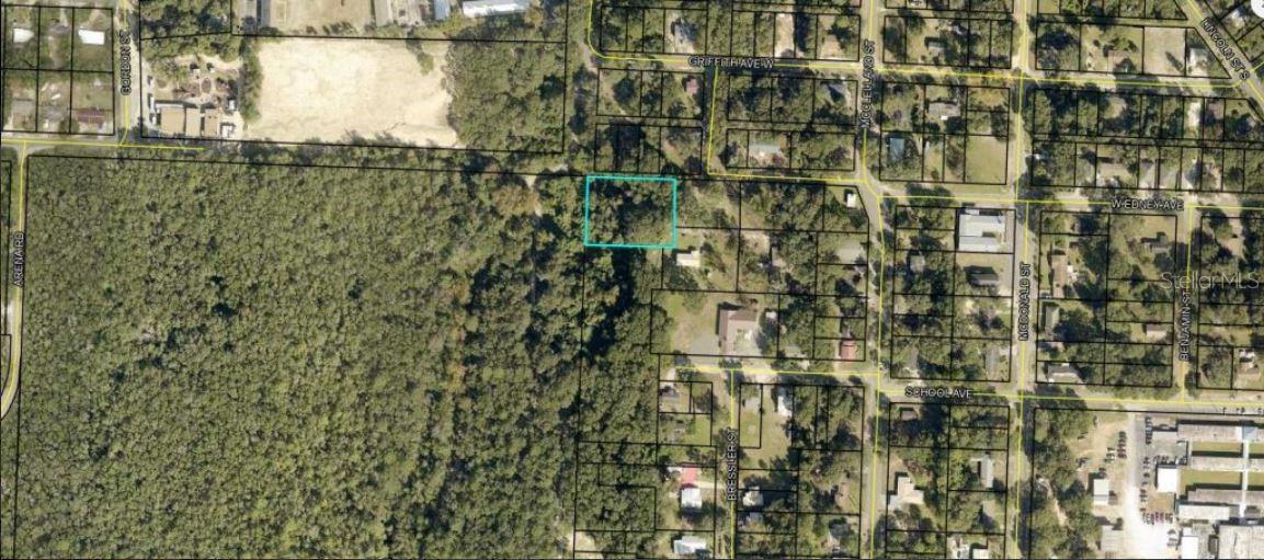 W Edney Ave Property Photo 2