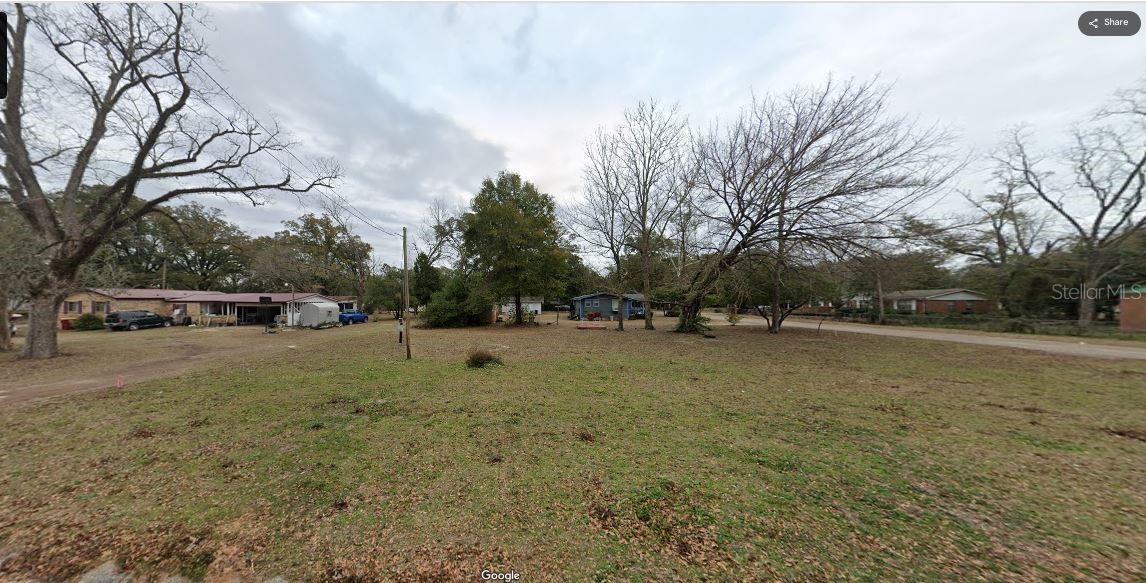 W Edney Ave Property Photo 6