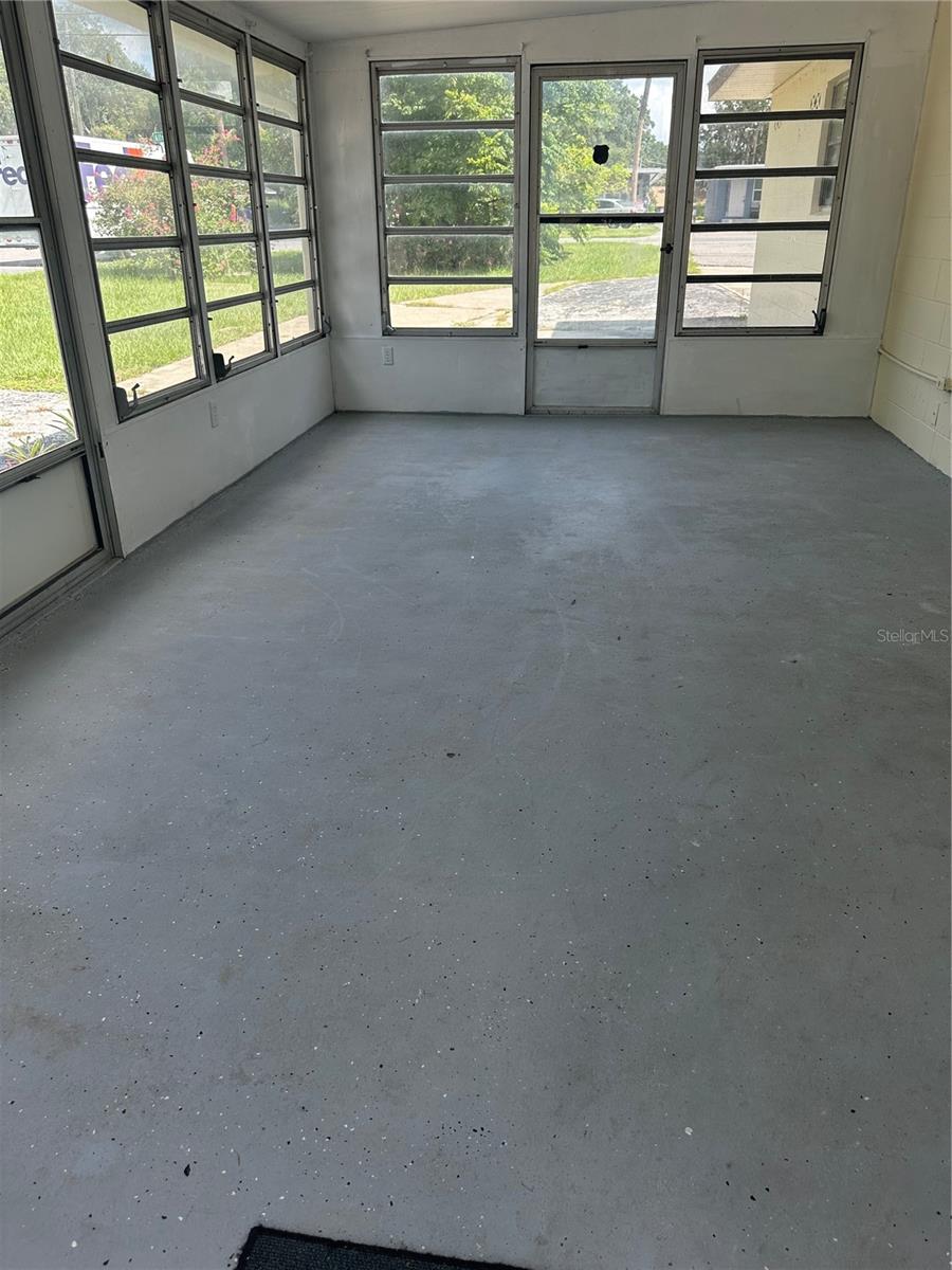1404 E Alfred St Property Photo 40