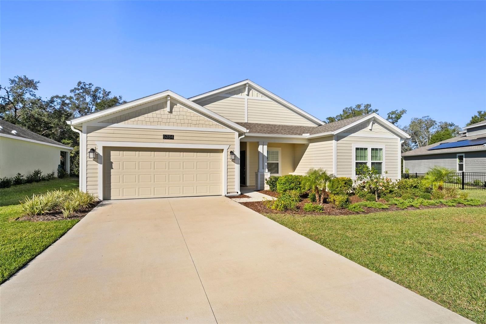5284 Red Coral Cir Property Photo 1
