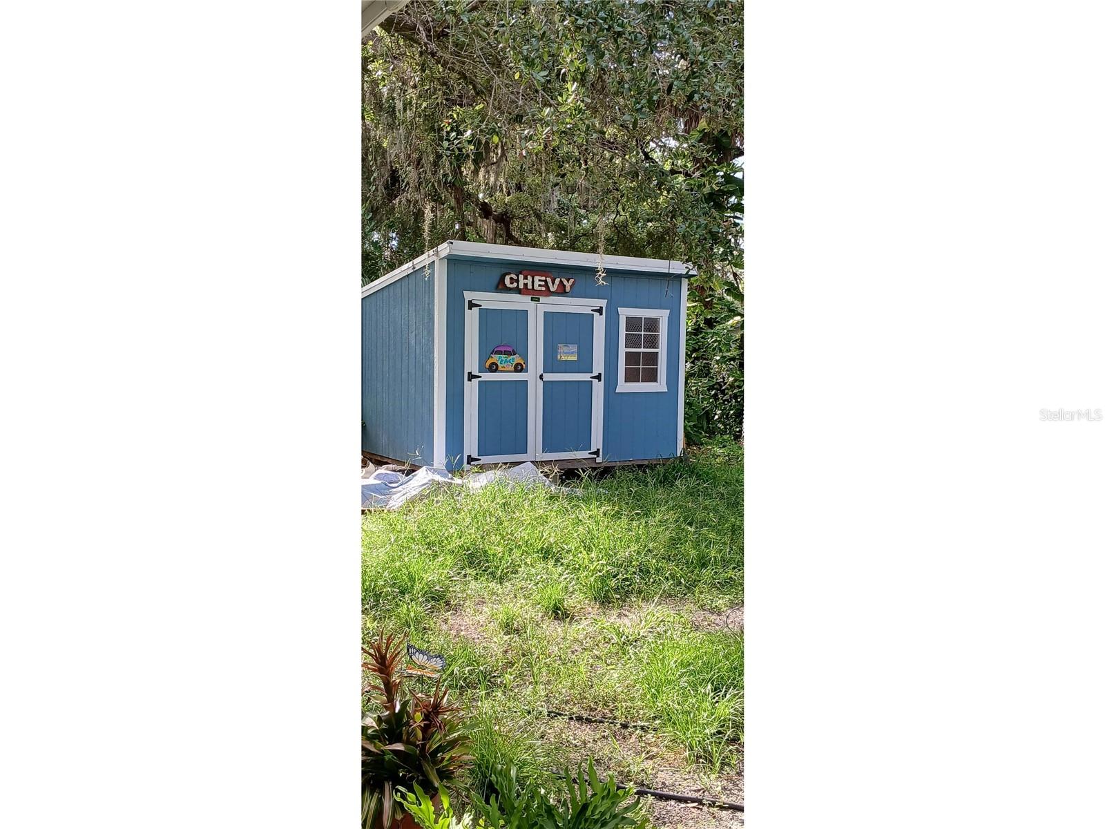 7804 Chasco St Property Photo 3