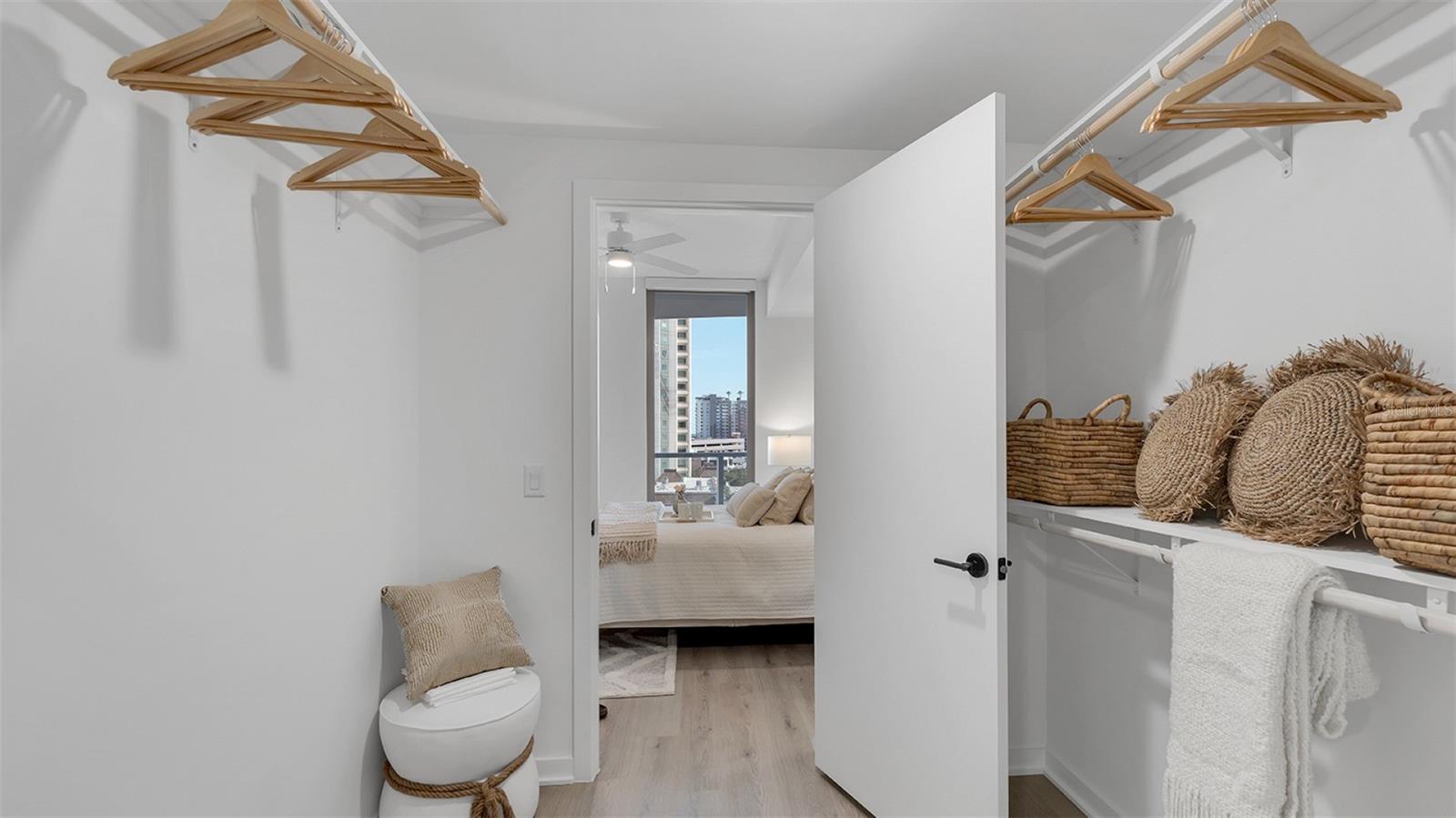 225 1st Ave N #b2 Property Photo 7