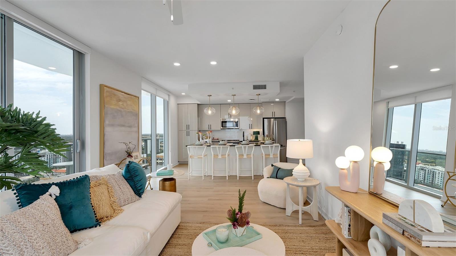 225 1st Ave N #b2 Property Photo 16