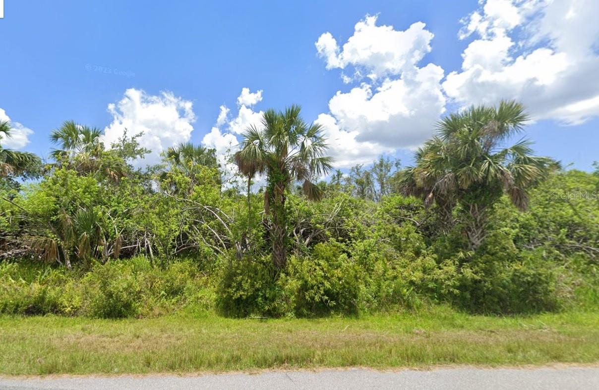 13589 Wainwright Dr Property Photo 2