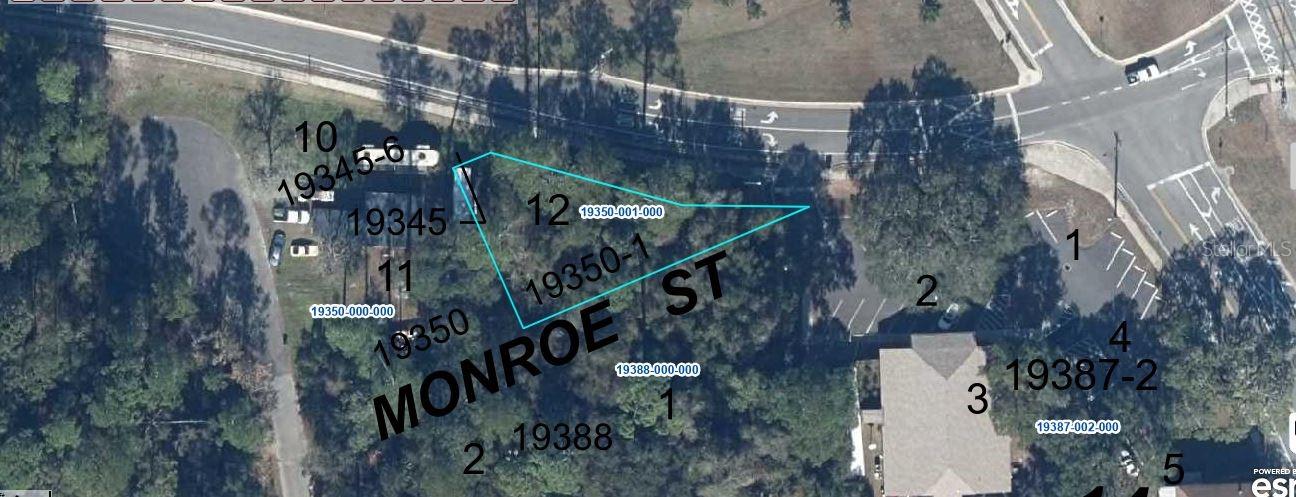 Se Hawthorne Rd Property Photo 1