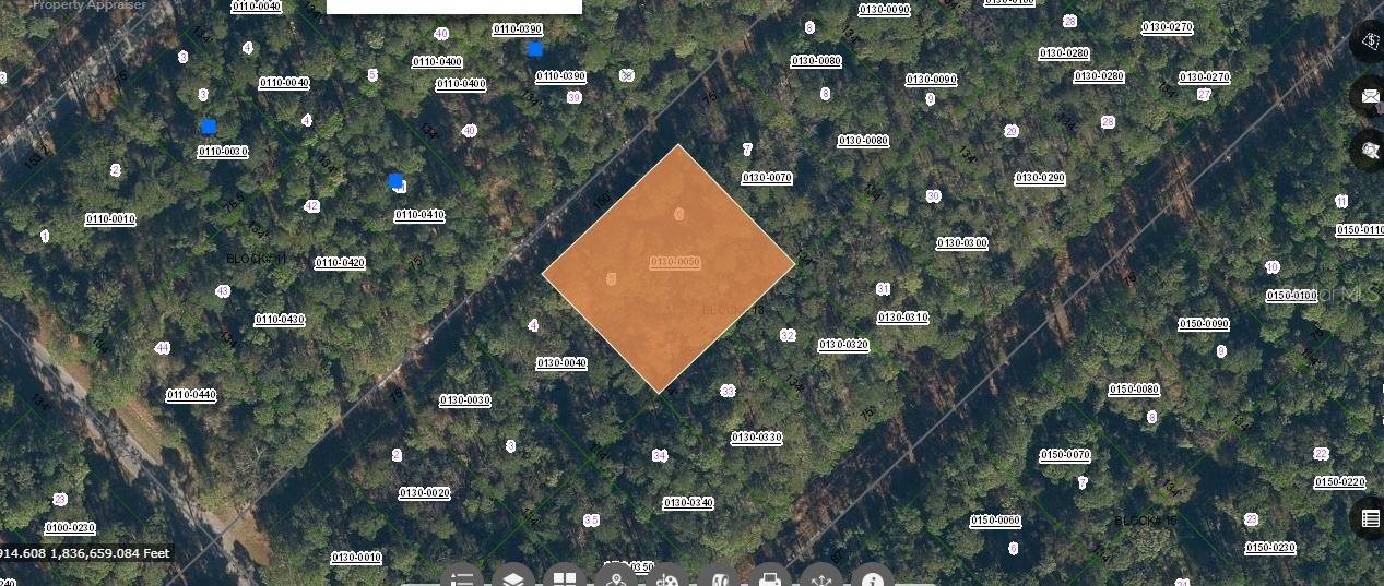 209 SE PARADISE LAKES Property Photo 1